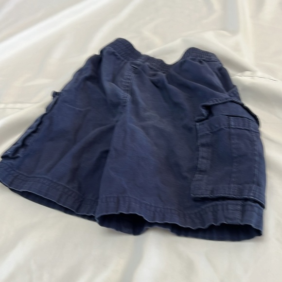 Garanimals 3t blue cargo shorts - Picture 2 of 3